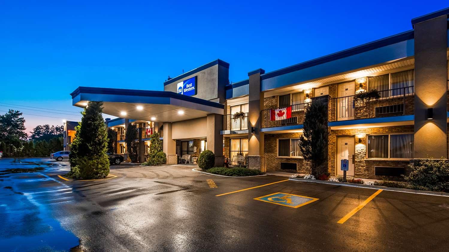 Best Western Halton Hills Georgetown Exterior photo